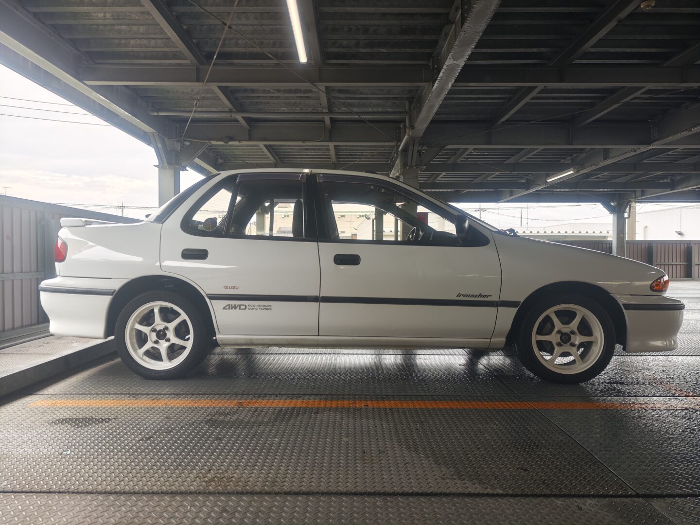 いすゞ ジェミニ | ISUZU SPORTS
